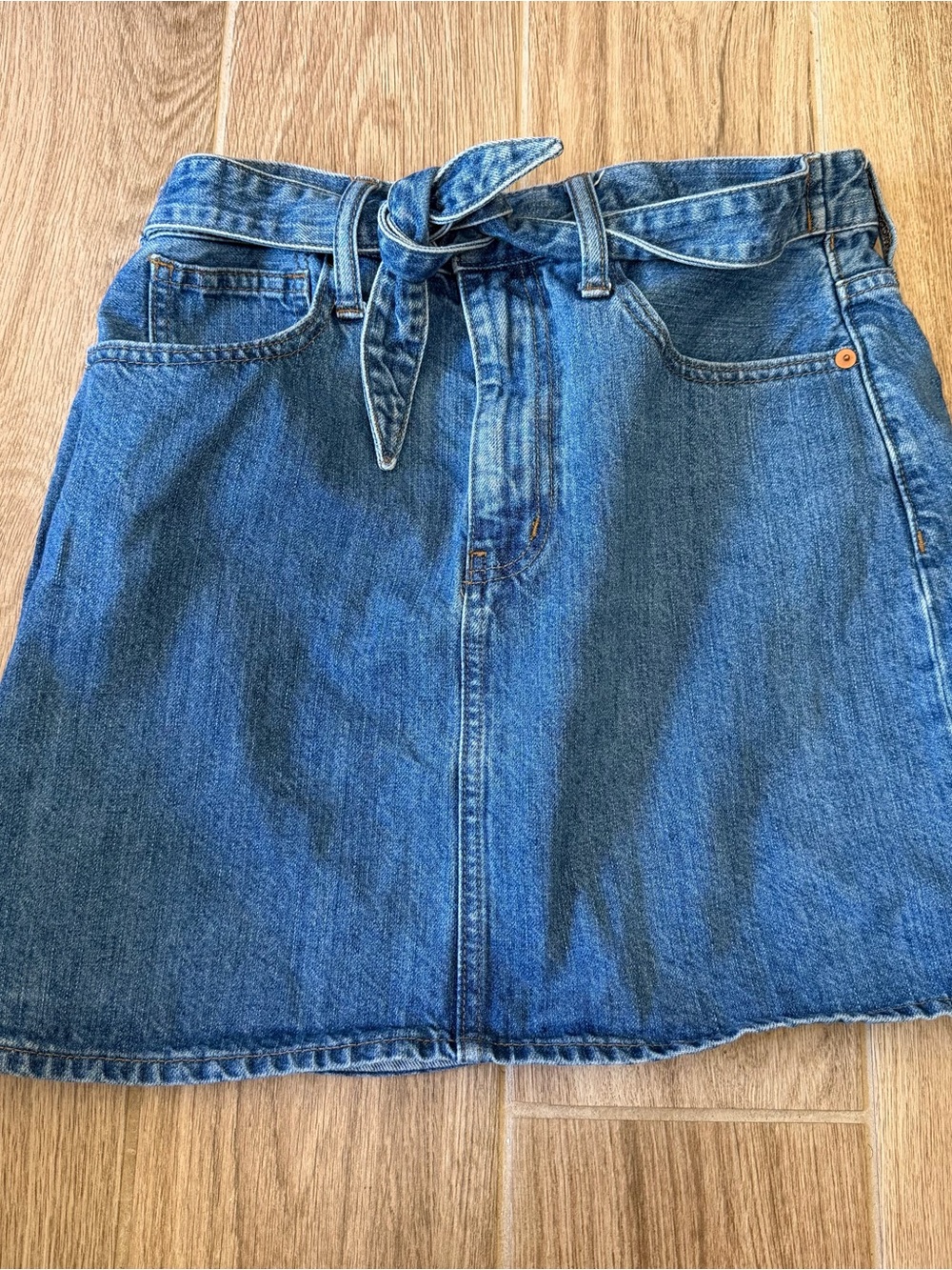 Madewell Rigid Denim Straight Mini Skirt in Haydel Wash Tie-Waist Jean Size 27